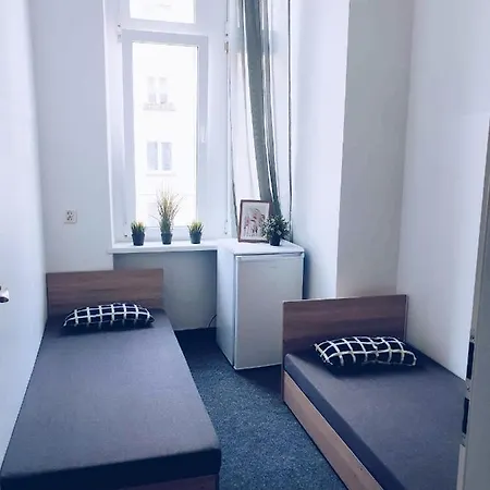 Hostel Kosciuszki - Pokoje, Lozka